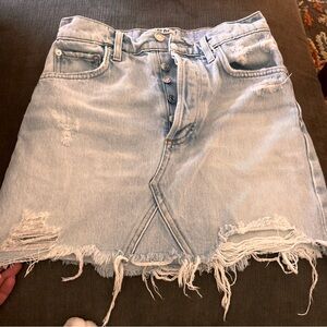 AGOLDE light wash Distressed Denim Skirt 24 00 xs